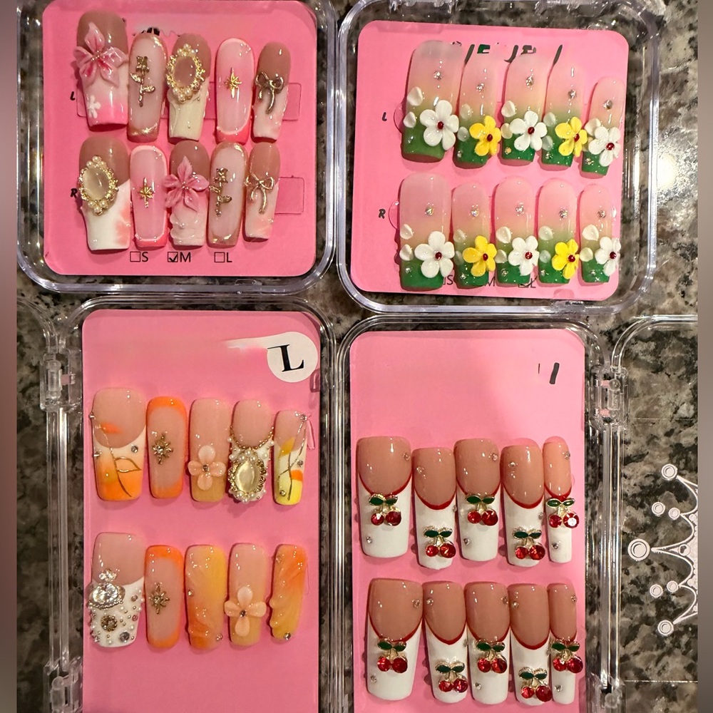 Elegant Orange and Yellow Handmade Press On Nail Art Set - Picture 2 of 3